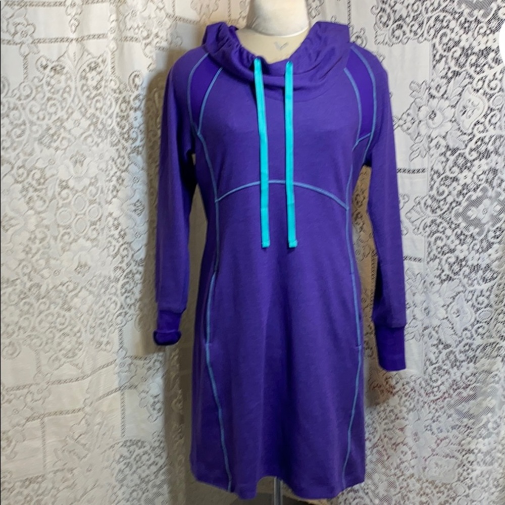 NWOT Columbia sweatshirt dress woman’s medium